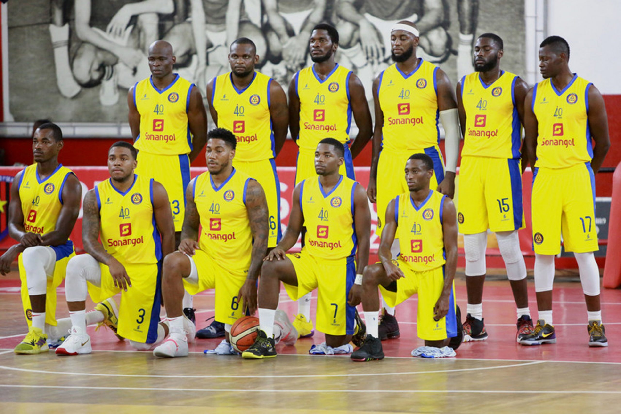 Petro de Luanda - A nossa equipa sénior de Basquetebol