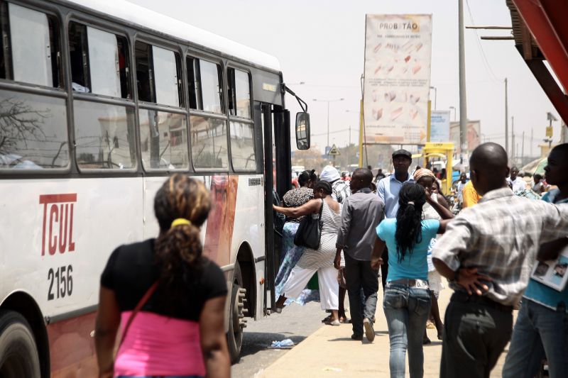 França Aposta Na “revolução” Dos Transportes Públicos Em Luanda Luanda Post 