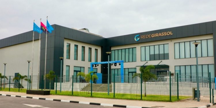 Crise na financeira na Rede Girassol, o grupo de comunicação do MPLA