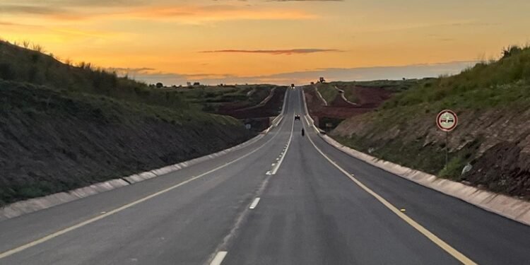 Conclusão da Circular Rodoviária de Saurimo/EN230 impulsiona mobilidade e crescimento económico na região