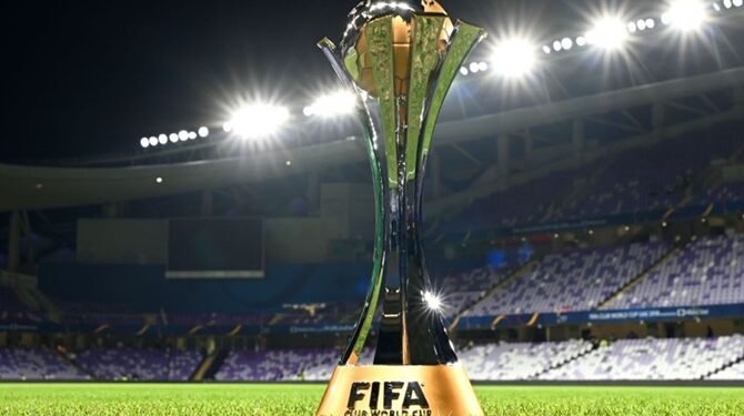 FIFA divulga lista de árbitros para o Mundial de Clubes