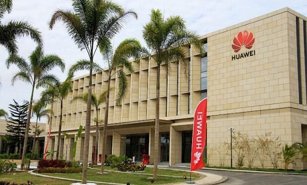 Angola vai assinar contrato de 110 milhões de dólares com a Huawei