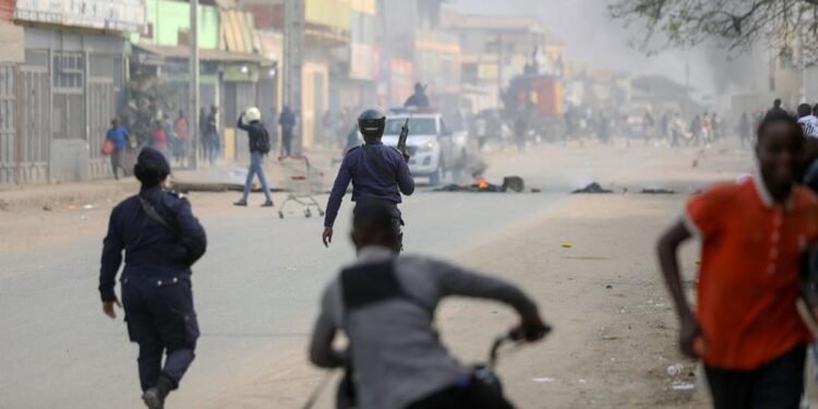 Estabelecimentos comerciais encerram portas em Luanda