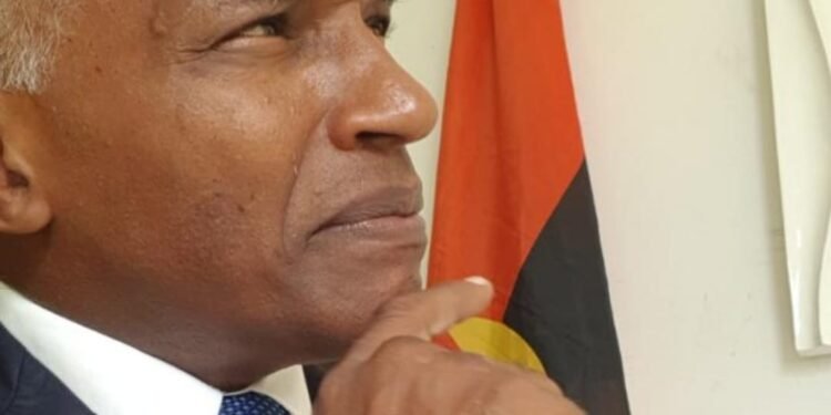 Carlos Contreiras poderá ser responsabilizado criminalmente por tentativa de fraude