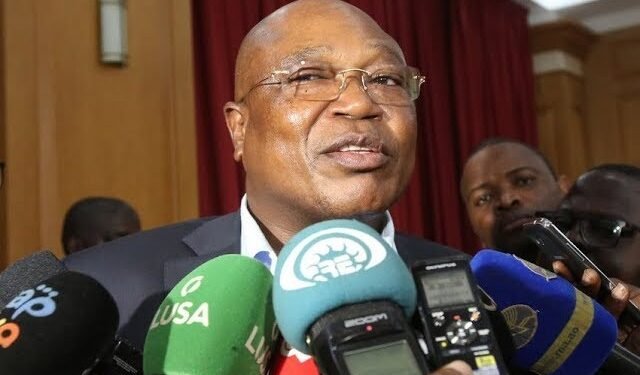 Sérgio Raimundo rejeita medalha dos 50 anos de independência