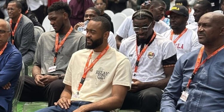 UNITEL oferece dez milhões de kwanzas à Selecção Nacional de Basquetebol