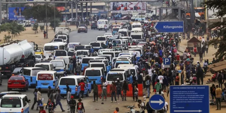 Tumultos em Angola: Balanço da Polícia aponta para 30 mortos e 277 feridos