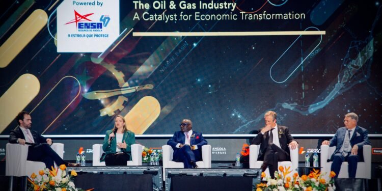 “O sector de Petróleo e Gás é e continuará a ser o mais importante para Angola”