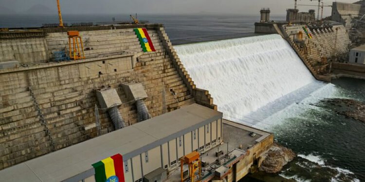 Etiópia inaugura mega barragem no Nilo