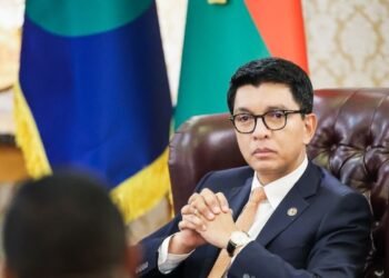 Presidente de Madagáscar confirma que há um golpe de Estado em curso