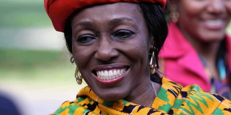 Morreu Nana Konadu Agyeman-Rawlings, ex-primeira-dama do Ghana