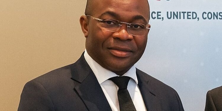 Tribunal do Centro Financeiro do Dubai congela contas de gestor angolano