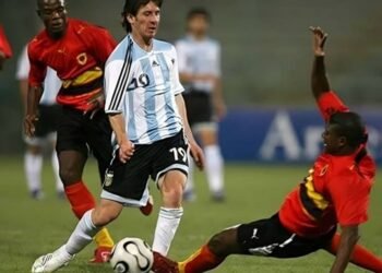 Angola/Argentina: No último confronto, Messi e Scaloni jogaram juntos