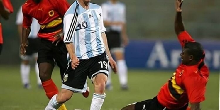 Angola/Argentina: No último confronto, Messi e Scaloni jogaram juntos