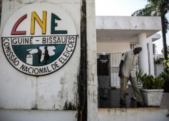 CNE da Guiné-Bissau diz que atas eleitorais foram confiscadas, não há anúncio de resultados
