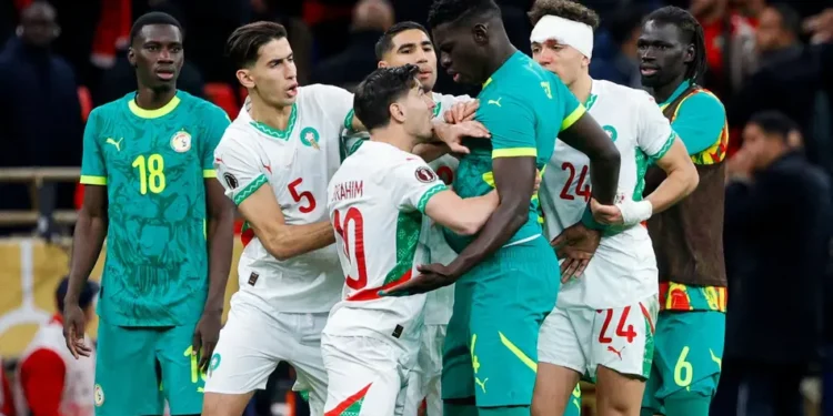 Senegal abandonou o campo, voltou e venceu a CAN!