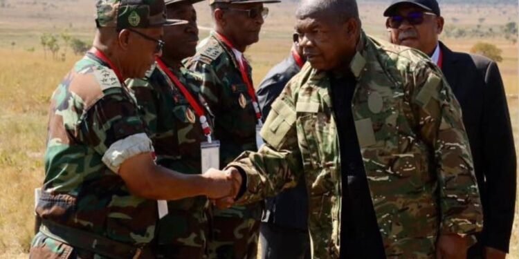 Angola é a sétima maior potencia militar de África