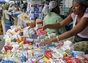 Medicamentos falsos matam milhares de pessoas anualmente em Angola