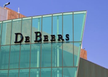 Investimento de Angola na De Beers pode chegar aos 690 milhões de dólares 