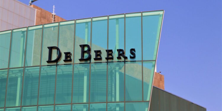 Investimento de Angola na De Beers pode chegar aos 690 milhões de dólares