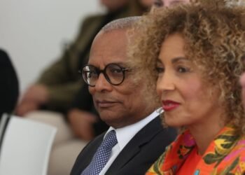 Cabo Verde: Primeira-Dama constituída arguida por recebimento indevido de vantagem