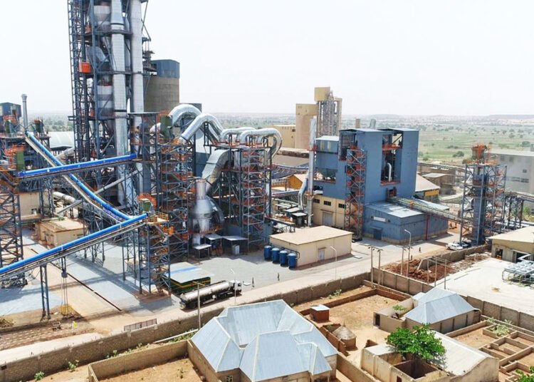 PROPIV: Consórcio Griner, Cimenfort e Mercons concentra 90 mil milhões Kz em incumprimento