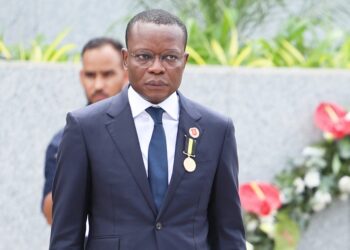 Adão de Almeida, Pereira Alfredo e Manuel Homem emergem como possíveis sucessores de João Lourenço